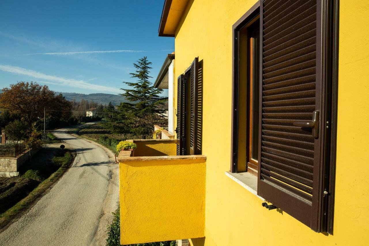 Appartamento Della Pia Bevagna ภายนอก รูปภาพ