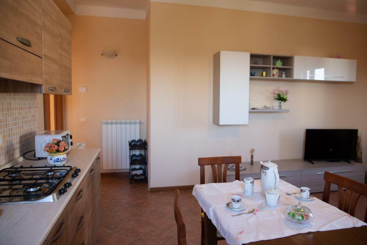 Appartamento Della Pia Bevagna ภายนอก รูปภาพ