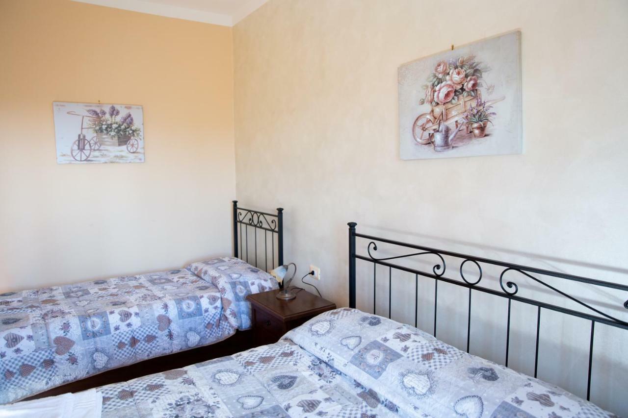 Appartamento Della Pia Bevagna ภายนอก รูปภาพ