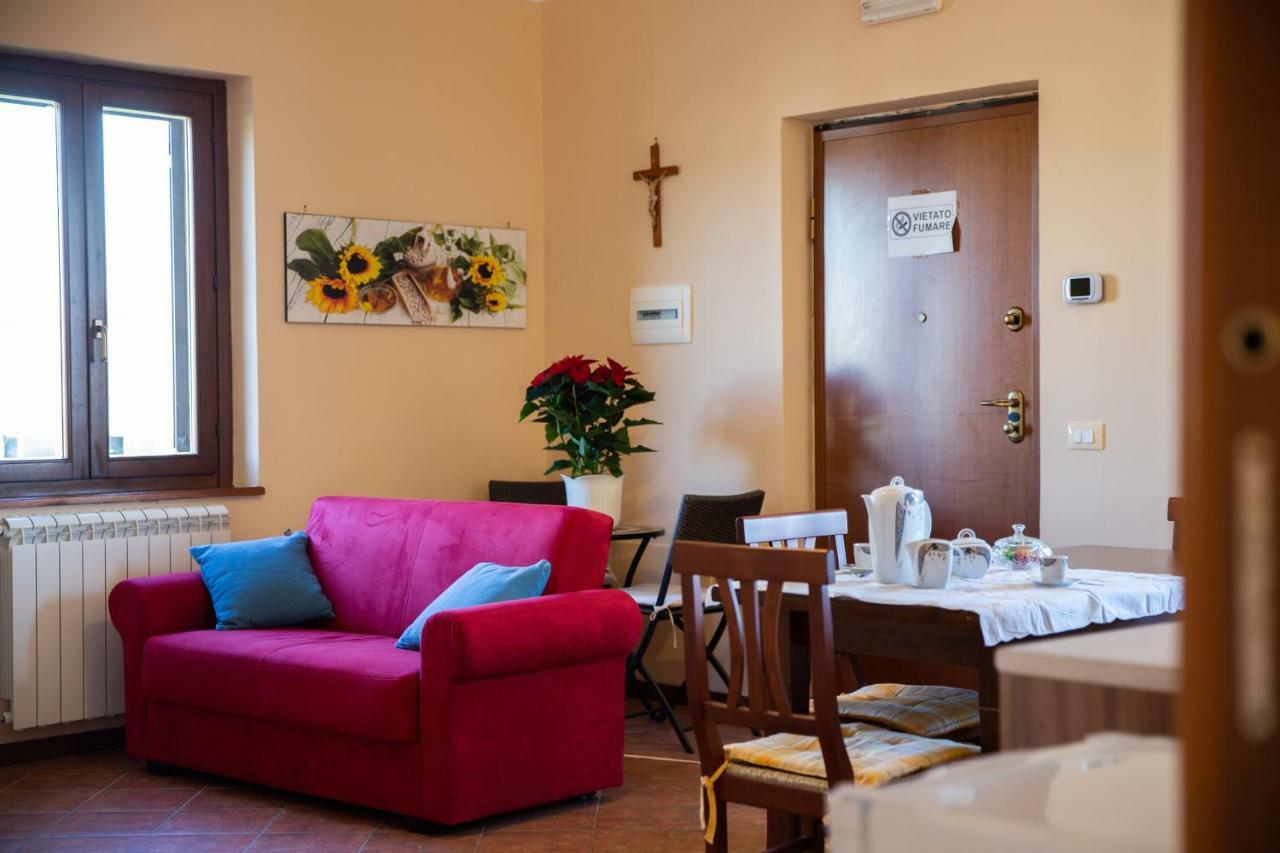 Appartamento Della Pia Bevagna ภายนอก รูปภาพ